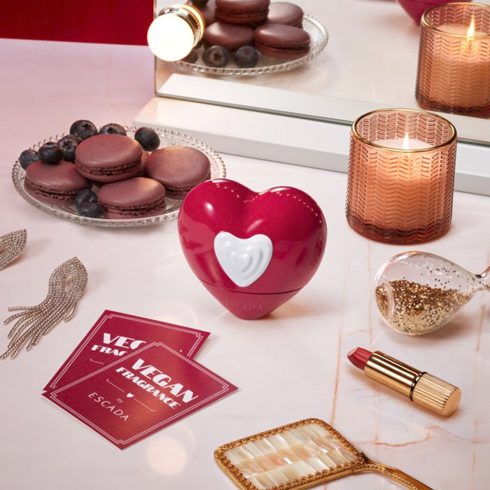Escada Show Me Love, parfum femme, troisième visuel