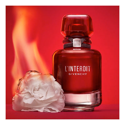 Givenchy L’interdit Rouge, parfum femme, troisième visuel