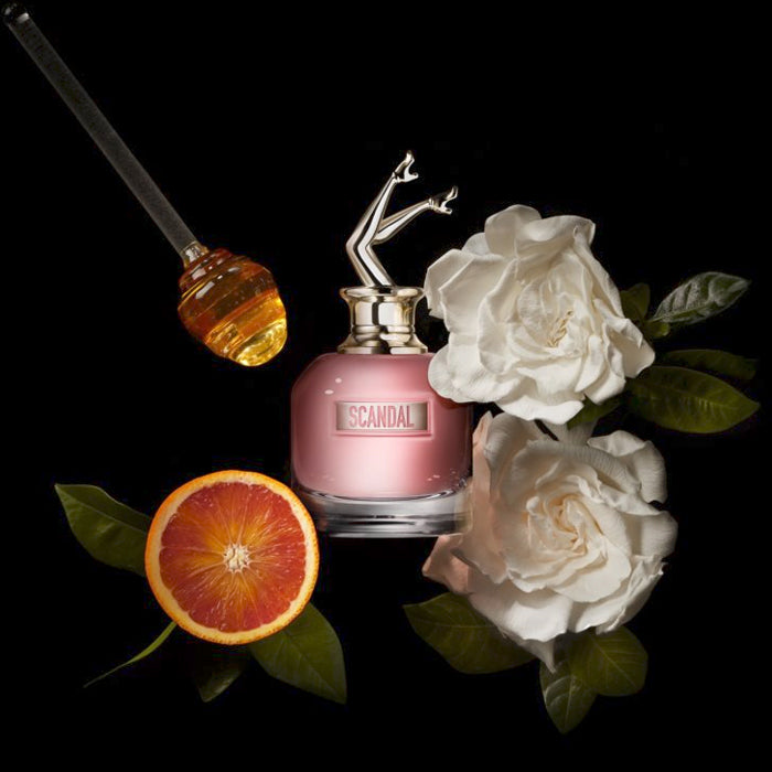 Jean Paul Gaultier Scandal, parfum femme, troisième visuel
